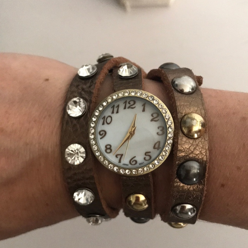 Brown watch